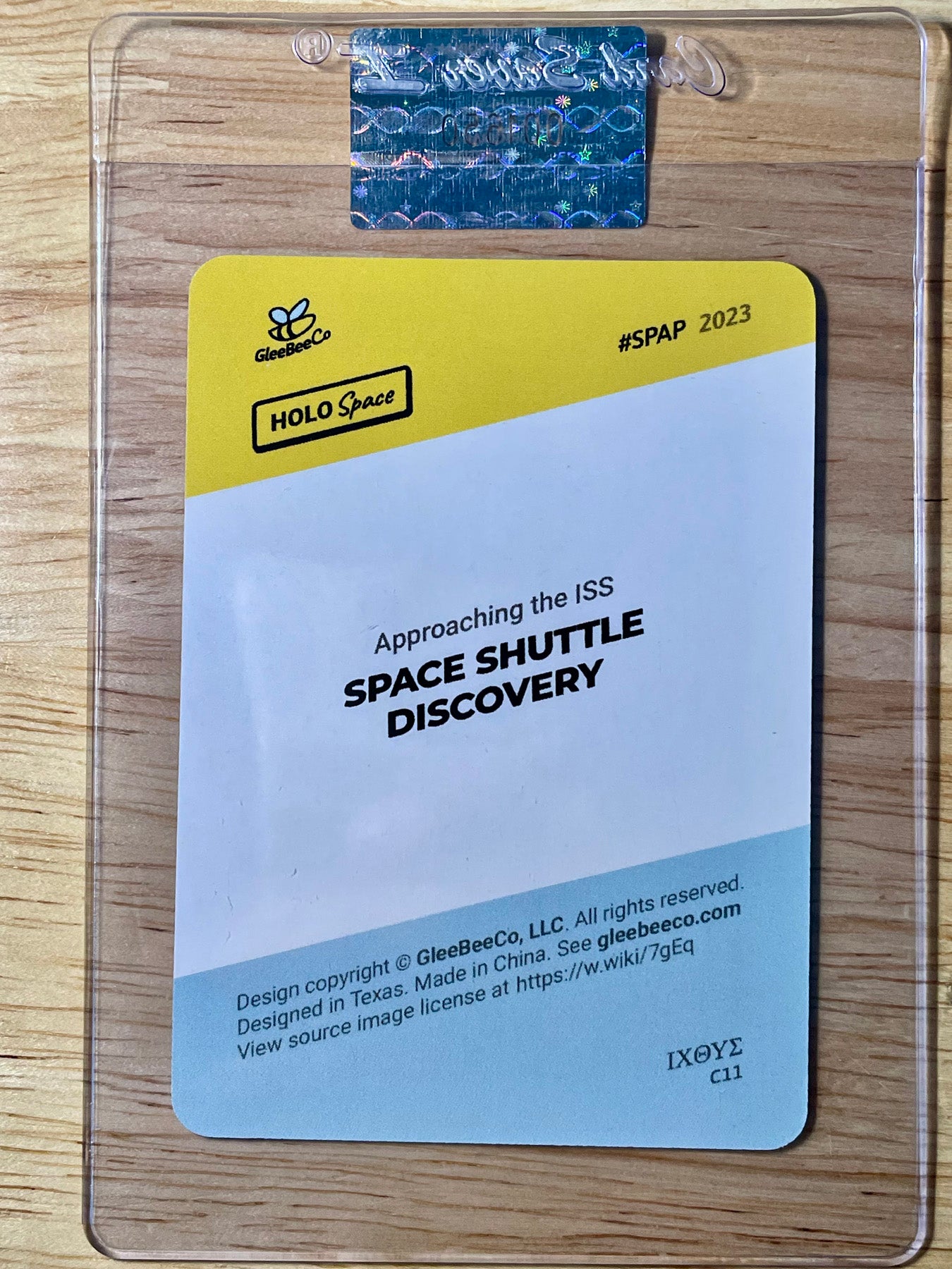 1/1 Space Shuttle Discovery Card NASA Photo 2023 GleeBeeCo Holo Space Rare GOLD