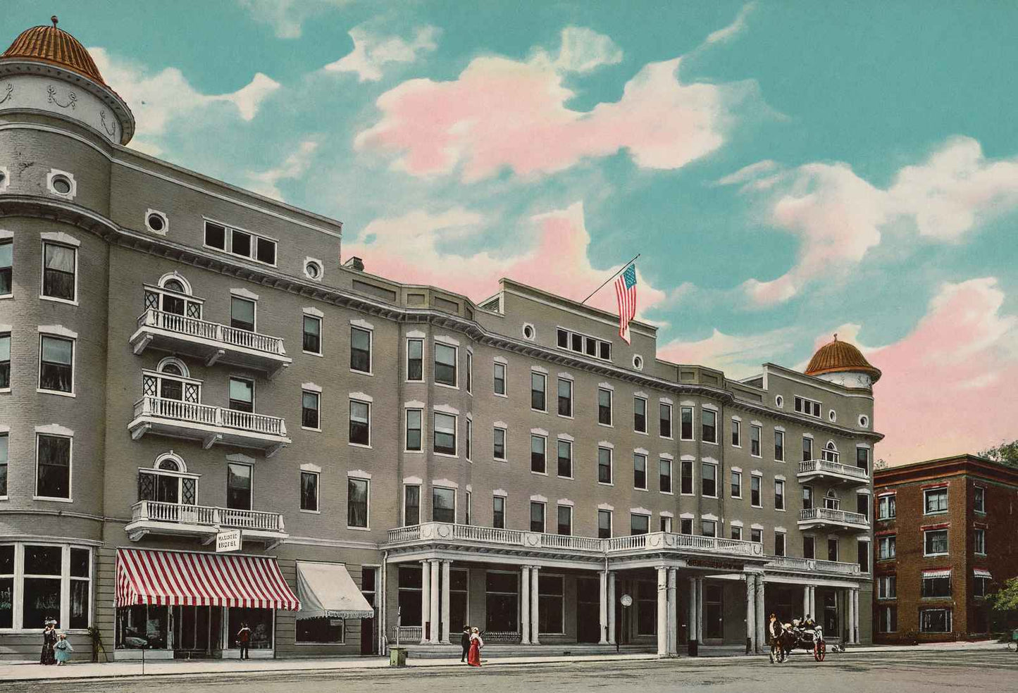 Majestic Hotel Hot Springs AR in 1906 Vintage Print (7 Sizes) - High Quality