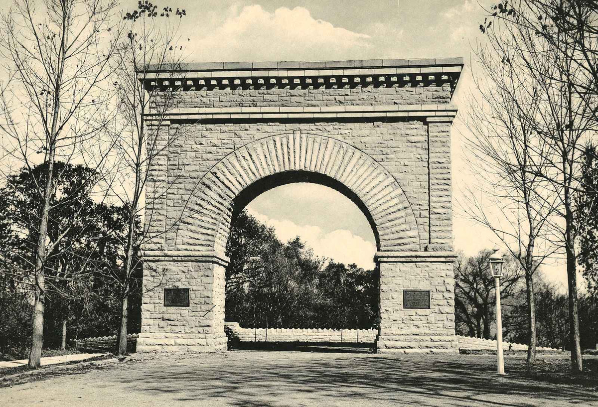 Memorial Arch, Snyder Park, Springfield Ohio Vintage Print (7 Sizes)