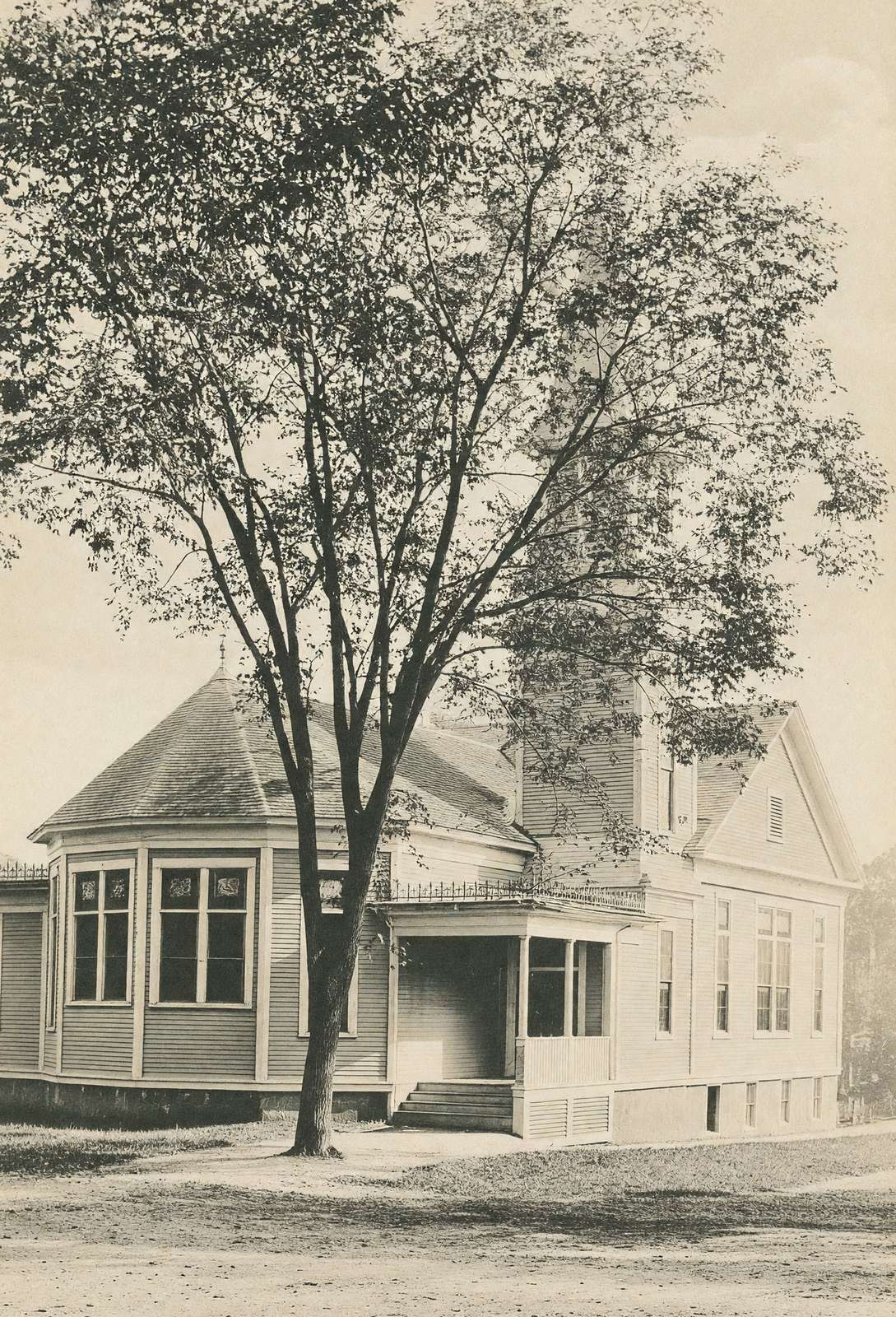 Baptist Church Fairfield Maine in 1907 Vintage Print (7 Sizes) - High Quality