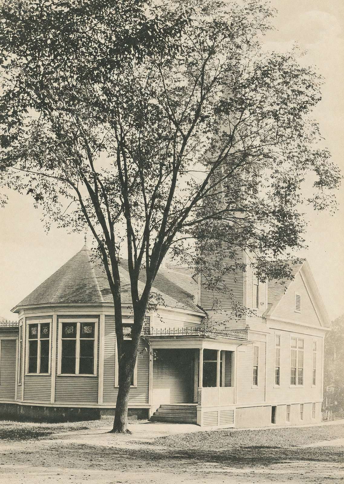 Baptist Church Fairfield Maine in 1907 Vintage Print (7 Sizes) - High Quality