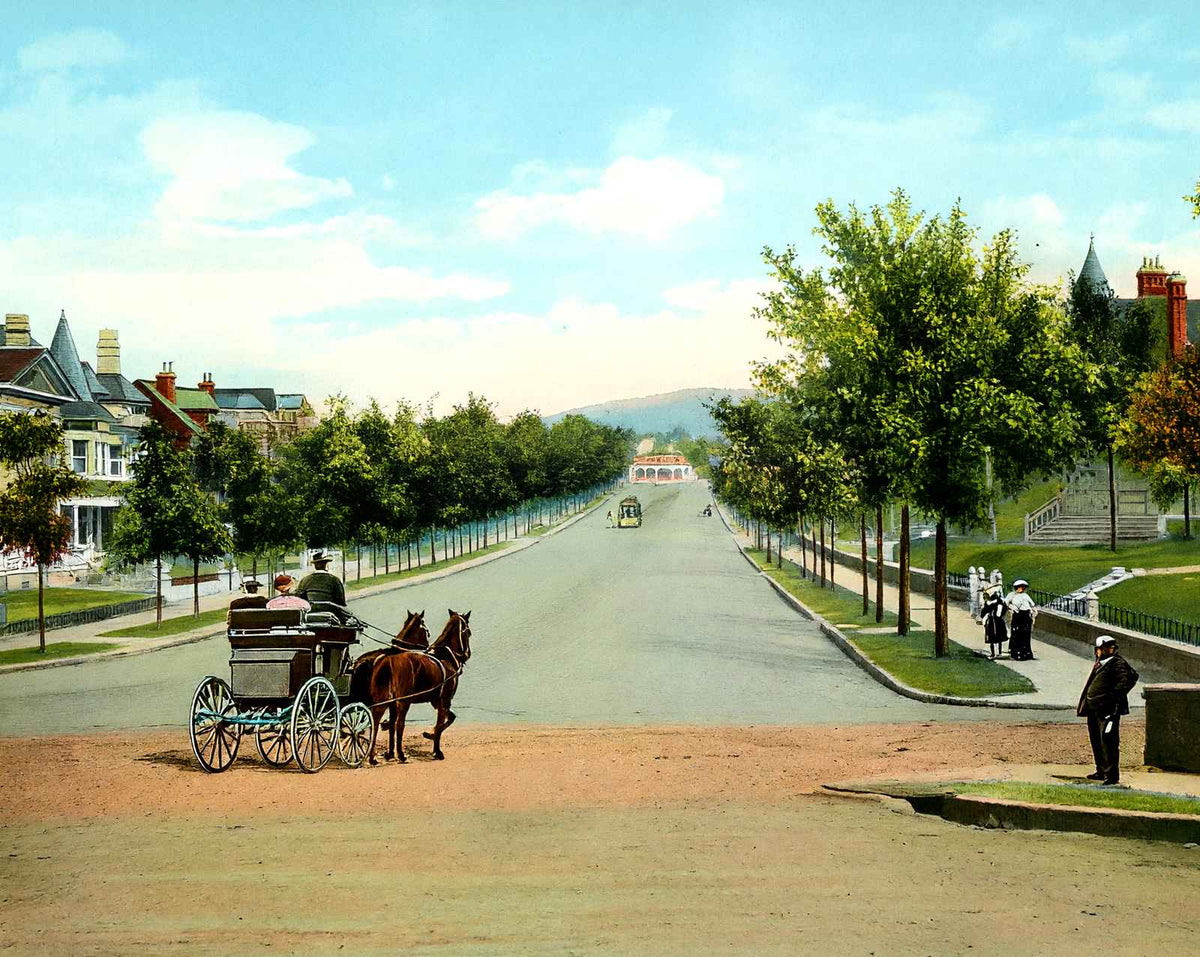 Highland Avenue East from 20th Street