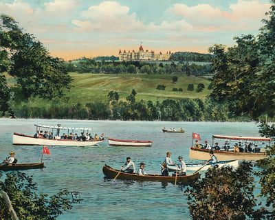 Boating on the Lakes