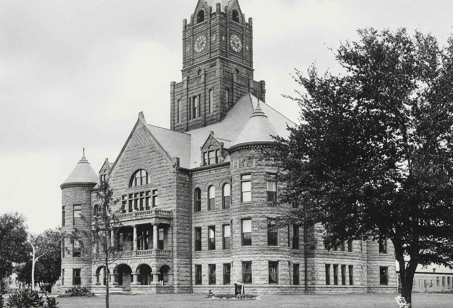 Clinton County Court House Clinton Iowa in 1905 Photo Print (7 Sizes)