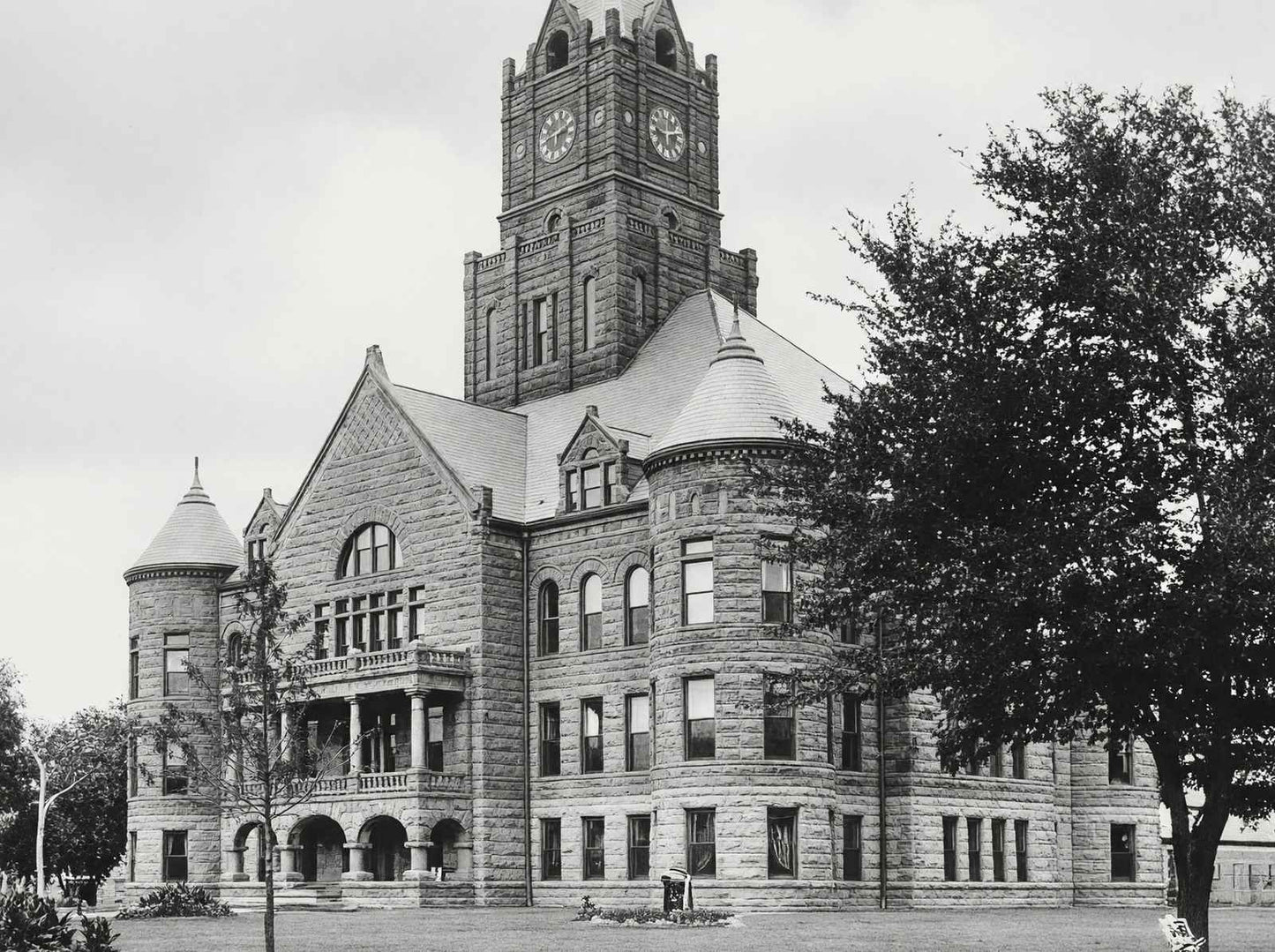 Clinton County Court House Clinton Iowa in 1905 Photo Print (7 Sizes)