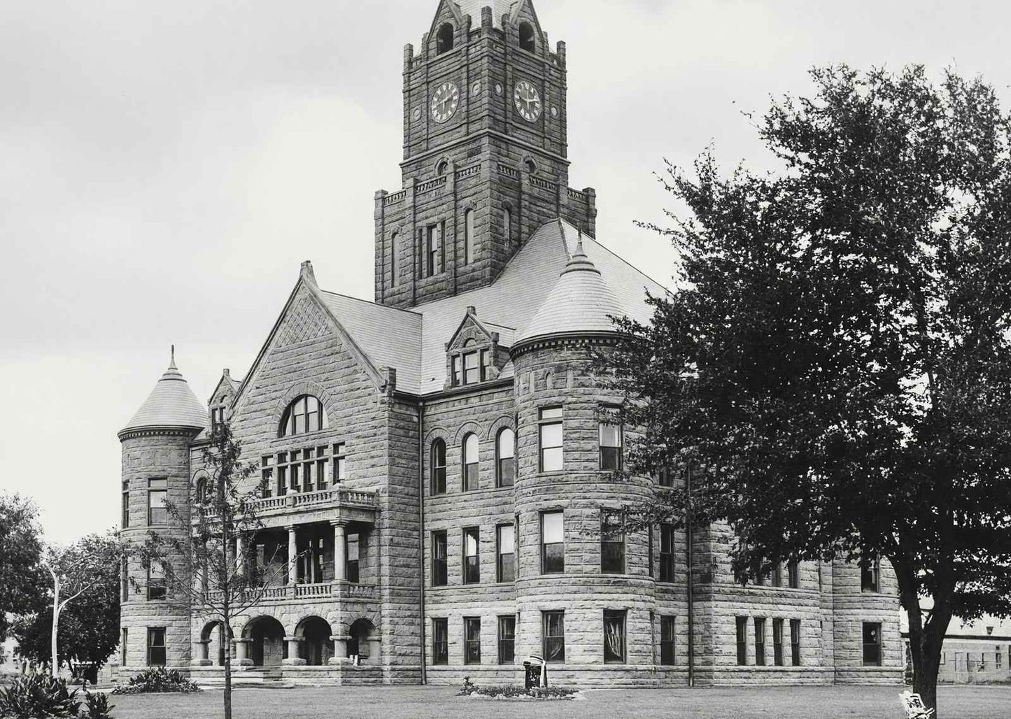 Clinton County Court House Clinton Iowa in 1905 Photo Print (7 Sizes)