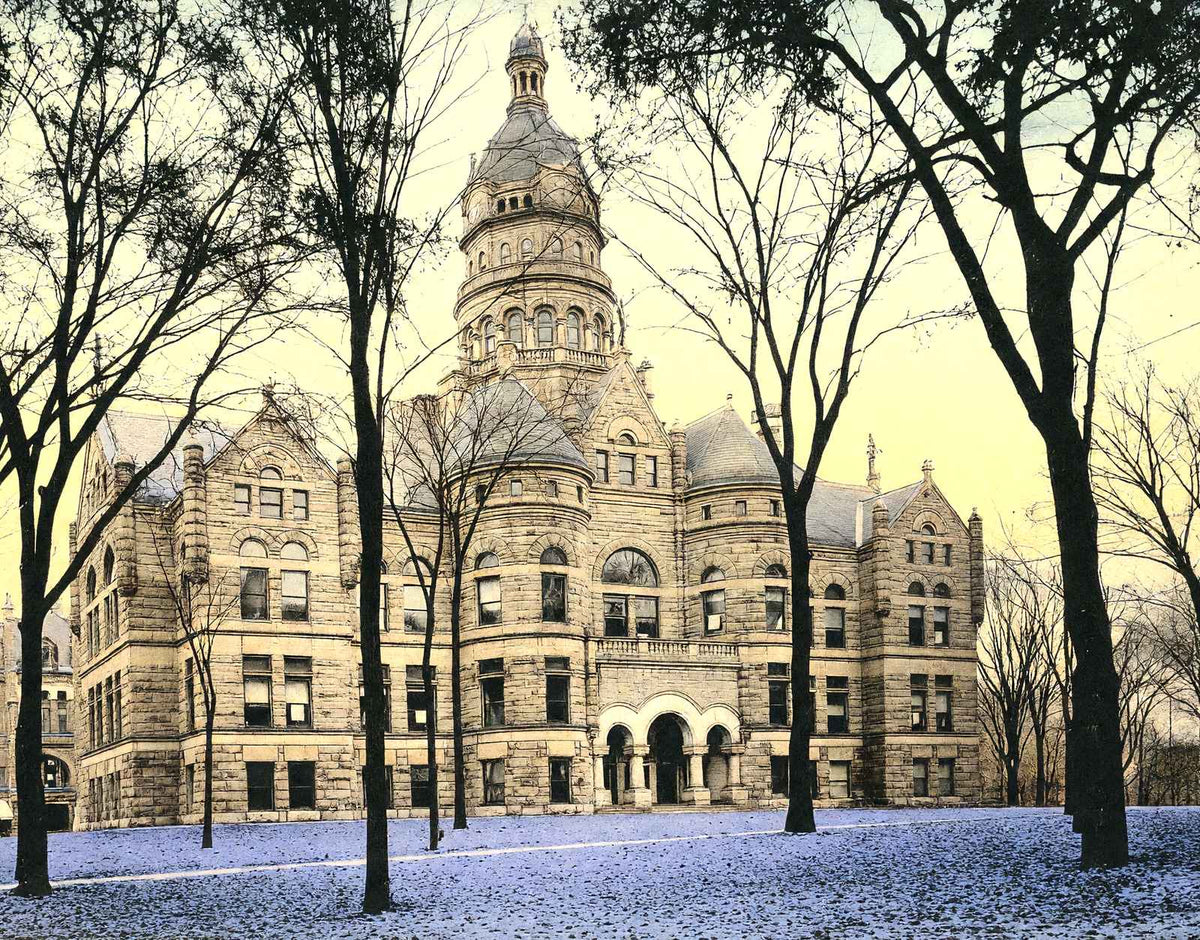 Court House Warren Ohio in 1905 Vintage Print (7 Sizes) - Retouched