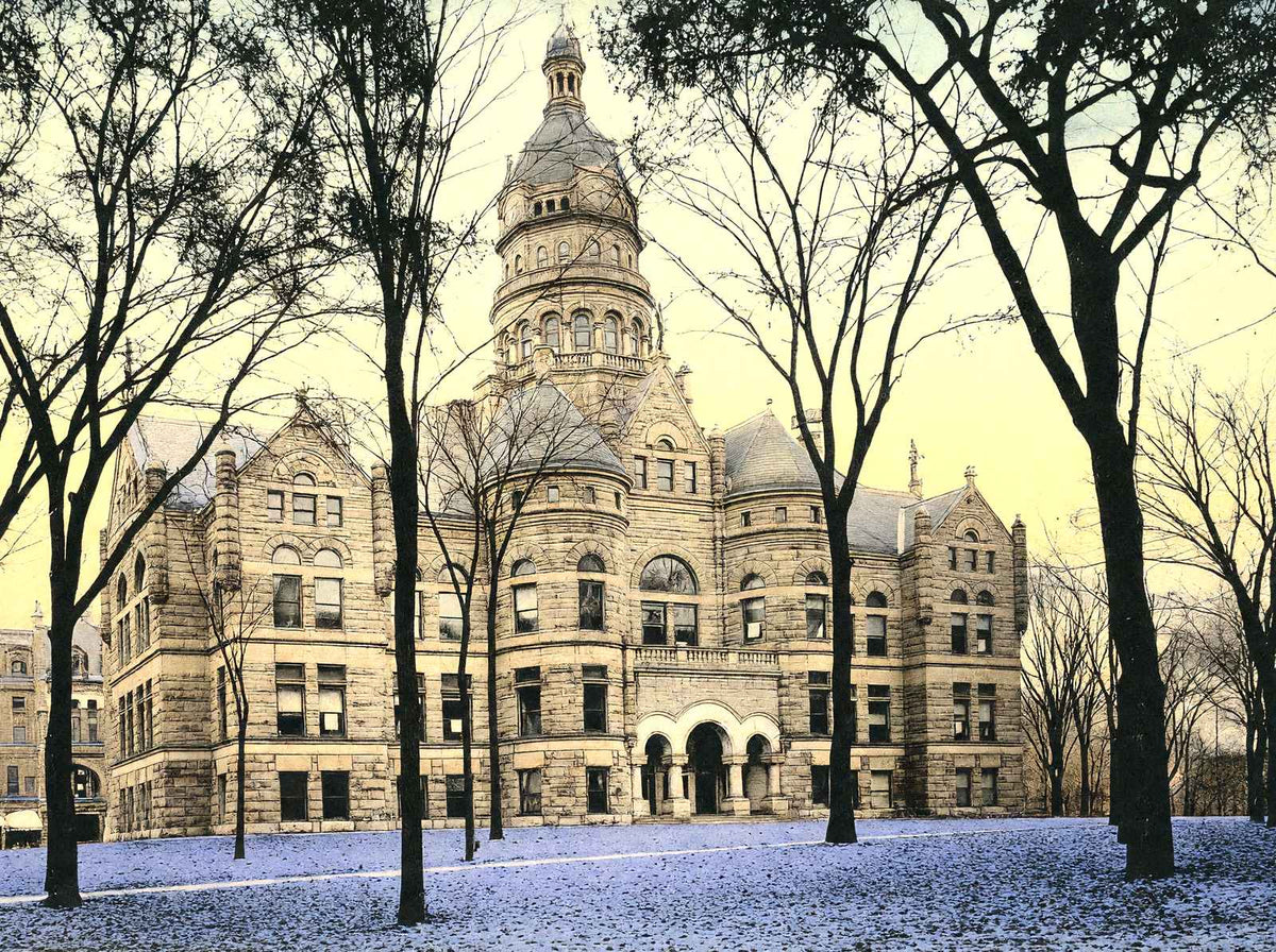 Court House Warren Ohio in 1905 Vintage Print (7 Sizes) - Retouched