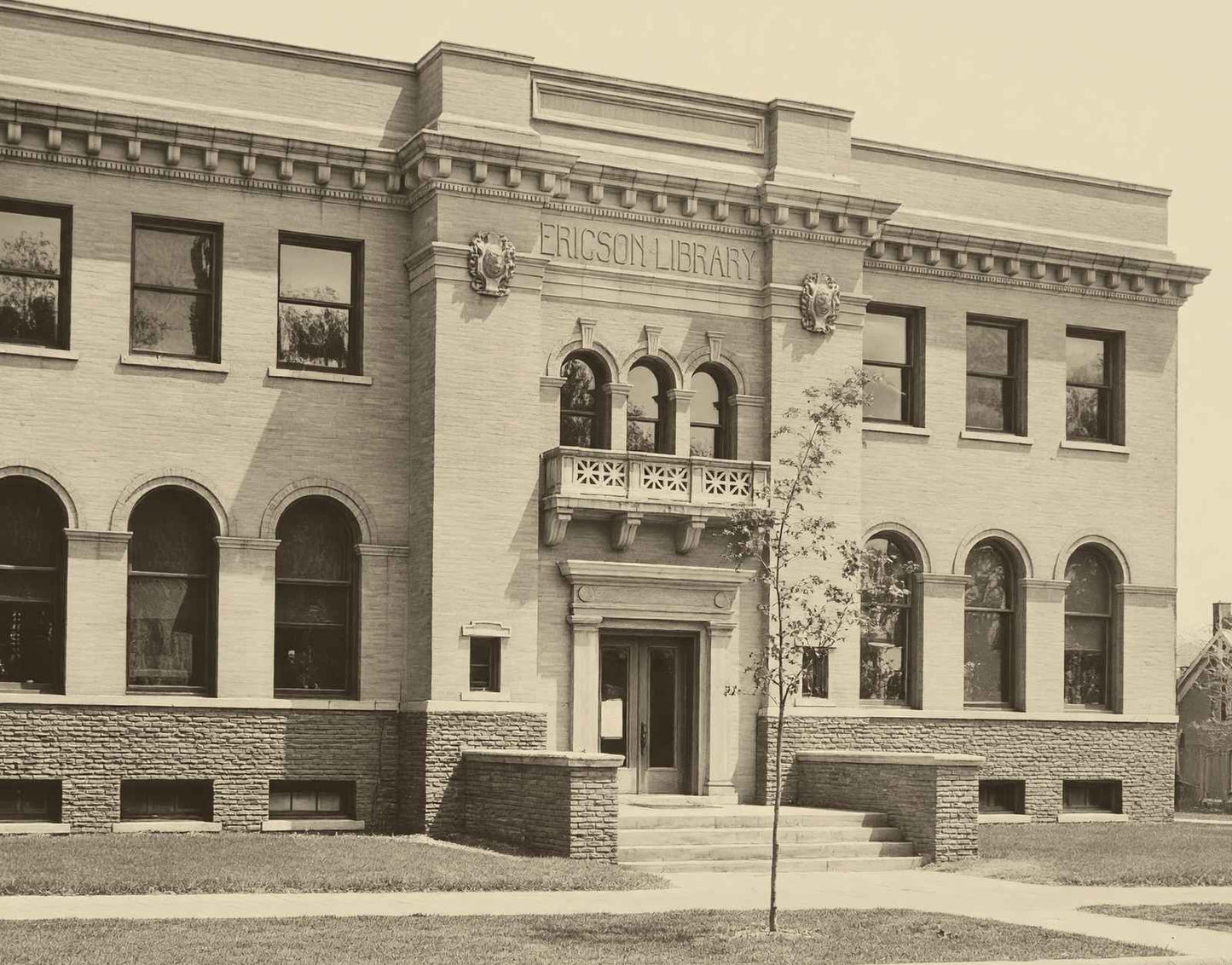 Ericson Library Boone Iowa in 1905 Vintage Photo Print (7 Sizes)