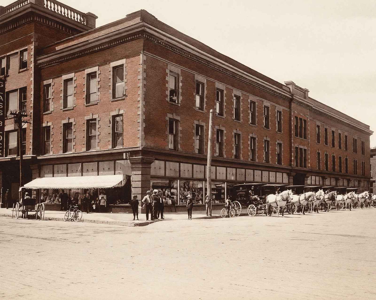 The Glass Block in Findlay in 1906 vintage print