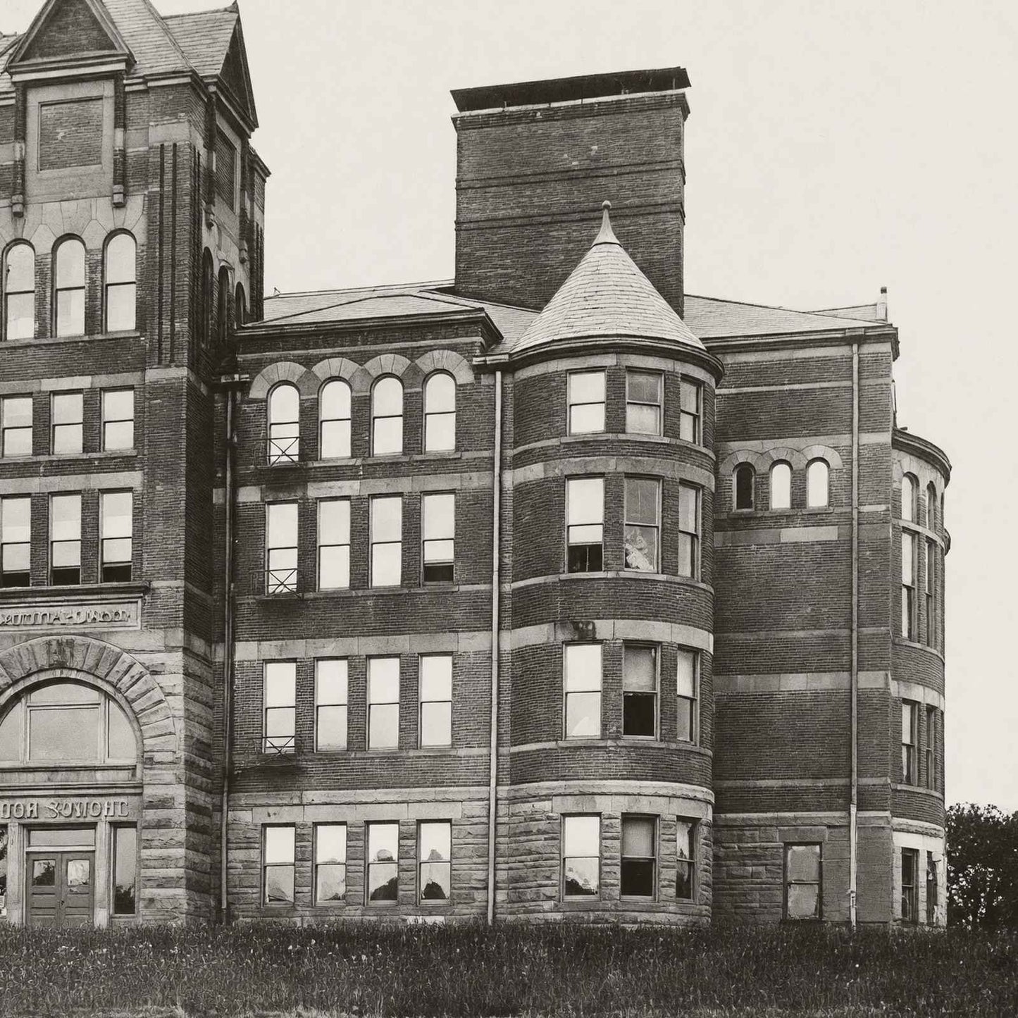 High School Marshalltown Iowa in 1905 Vintage Photo Print (7 Sizes) - Retouched