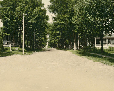 High Street in Newport in 1907 vintage print