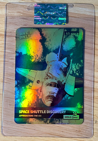 1/1 Space Shuttle Discovery Card NASA Photo 2023 GleeBeeCo Holo Space Rare GOLD