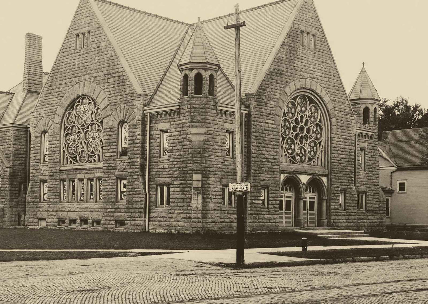 Methodist Church Marshalltown Iowa in 1905 Vintage Photo (7 Sizes)