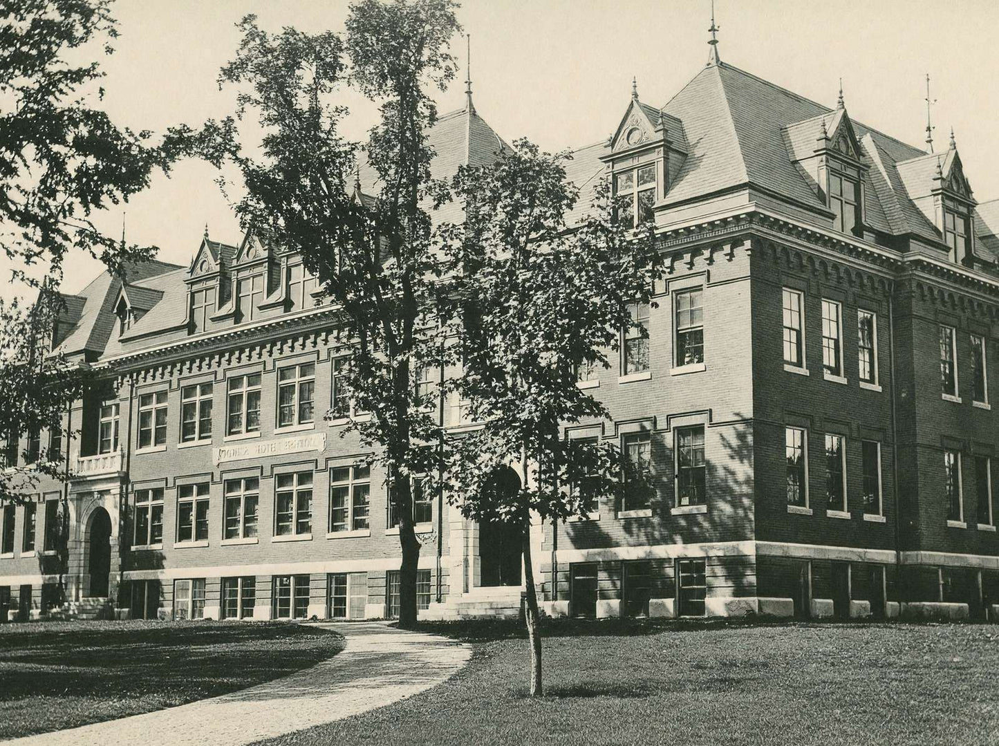Morse High School Bath Maine in 1905 Vintage Print (7 Sizes) - Premium Quality