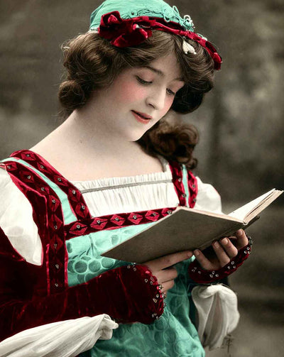 MS Lillian Burns in 1906 vintage print