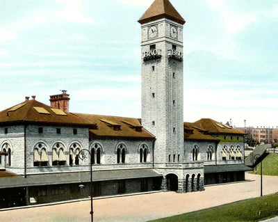 MT Royal Station