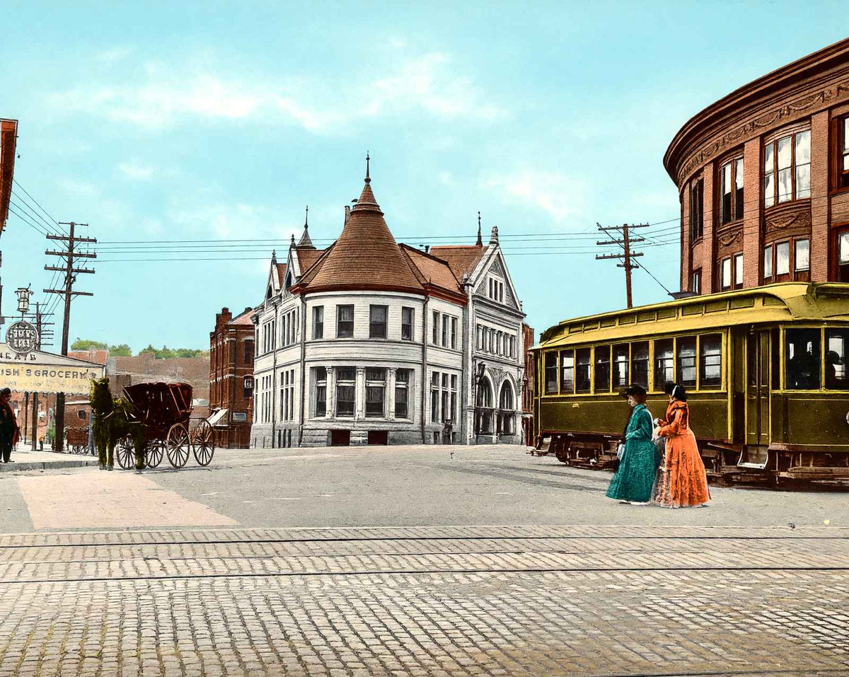 The Square