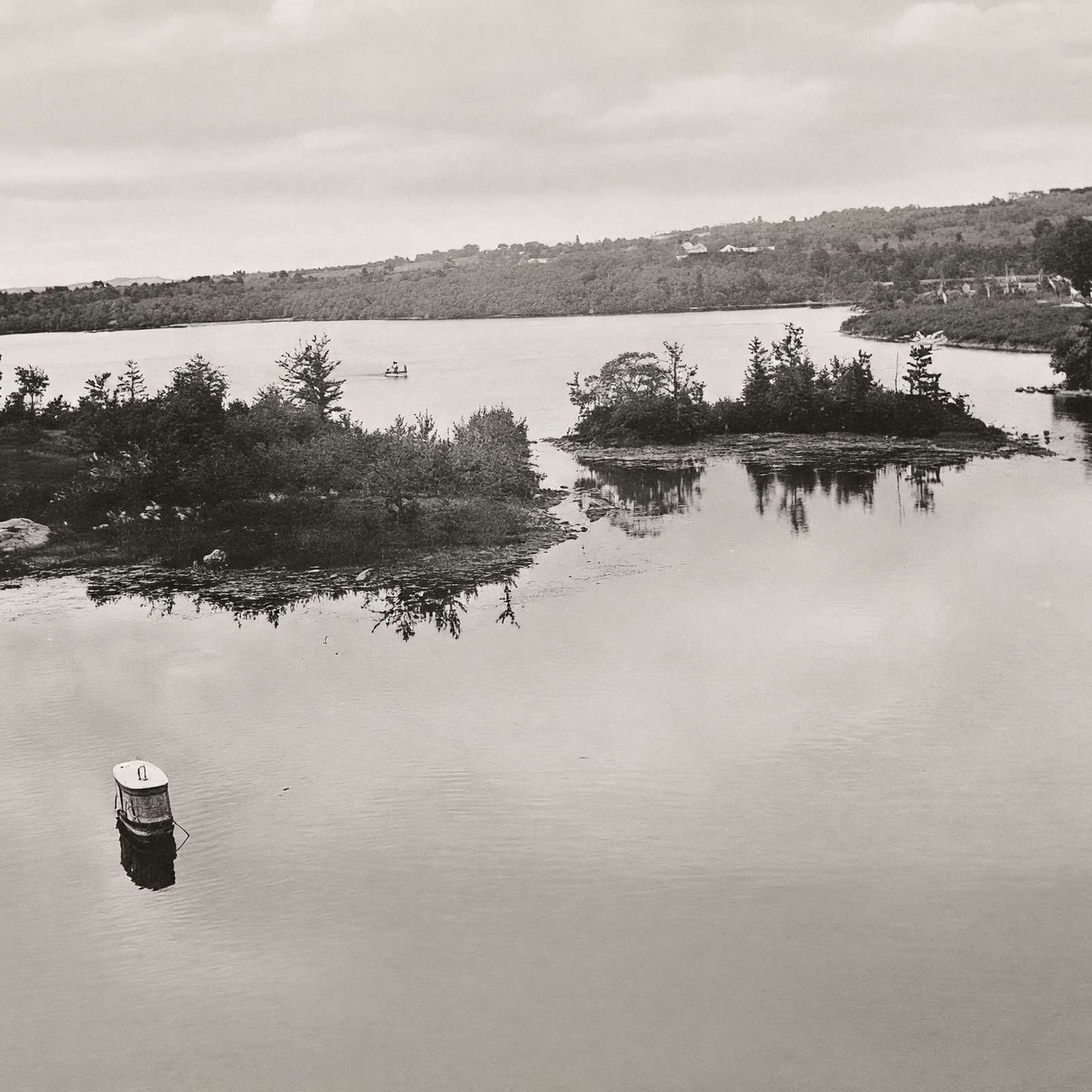 The Bay Messalonskee Lake Oakland Maine Vintage Photo (7 Sizes) - Reproduction