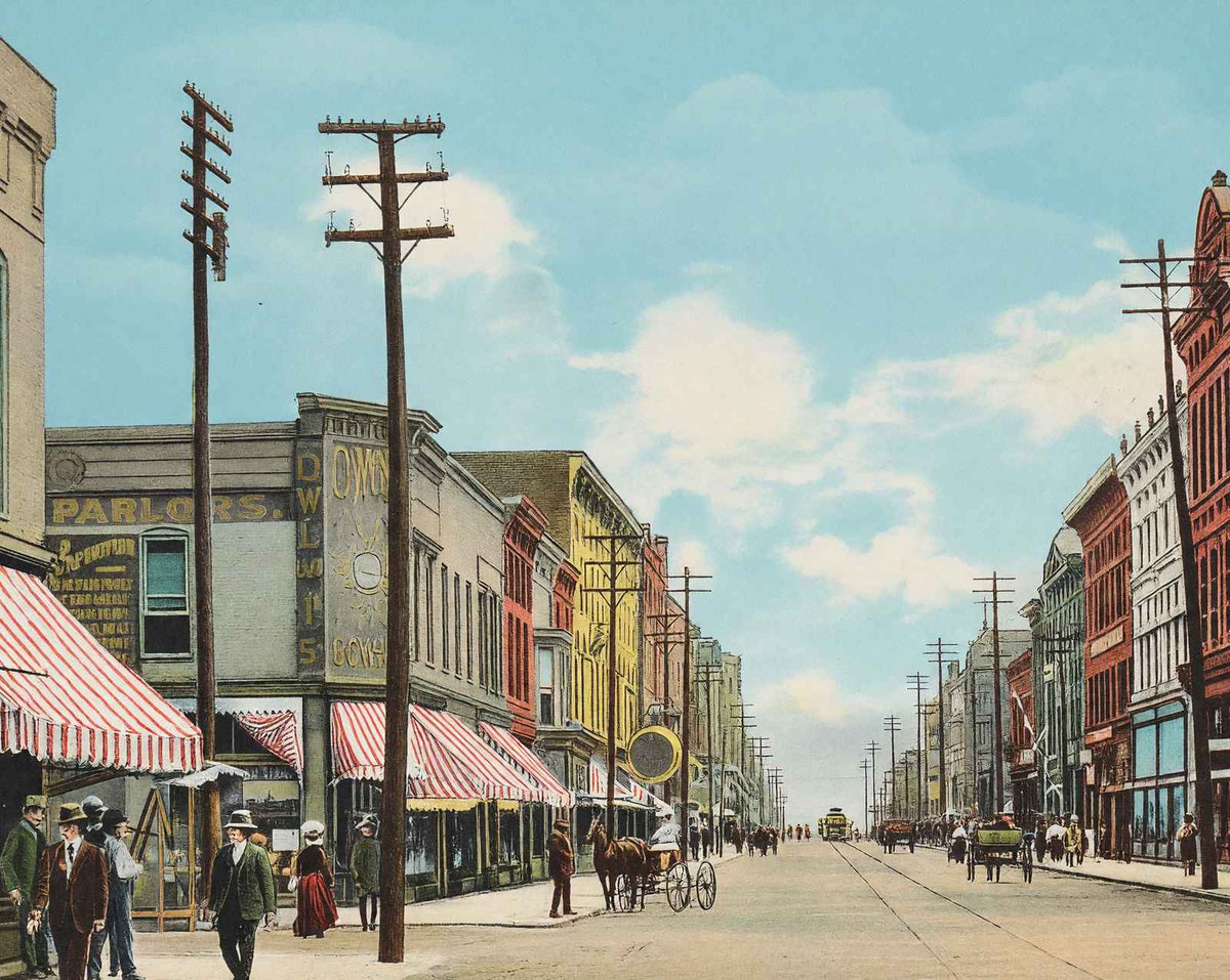 Broadway East of Fourth
