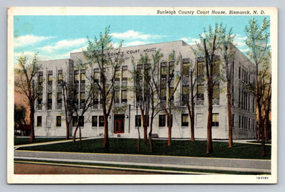 Burleigh County Court House, Bismarck, ND Vintage Postcard