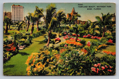 Fairyland Beauty, Bayfront Park, Miami, Florida - Flowers & Palm Trees Postcard