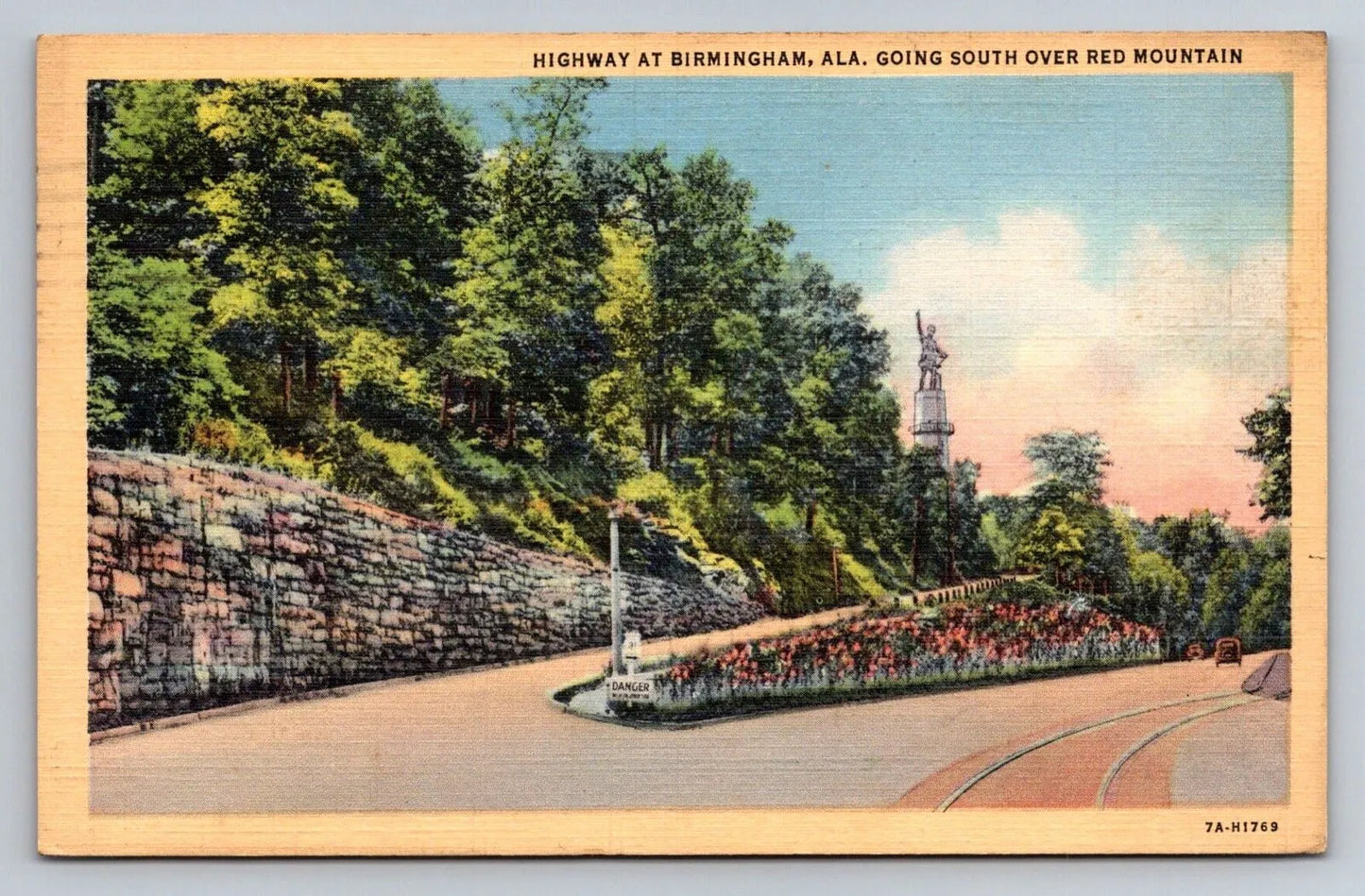 Highway at Birmingham, Ala, Going South Over Red Mountain Vintage Postcard