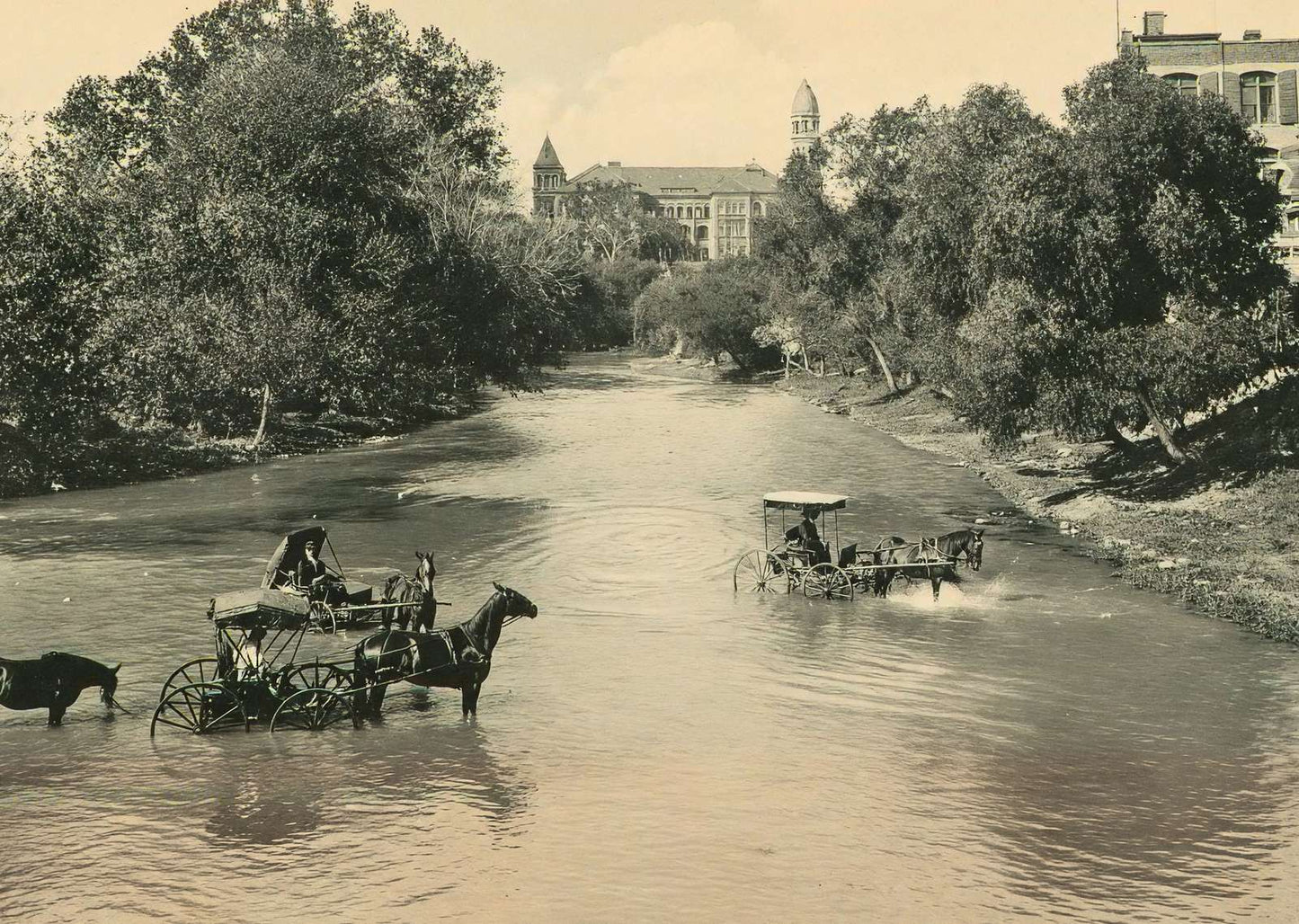 San Antonio River in 1906 Vintage Print (7 Sizes) - Premium Quality