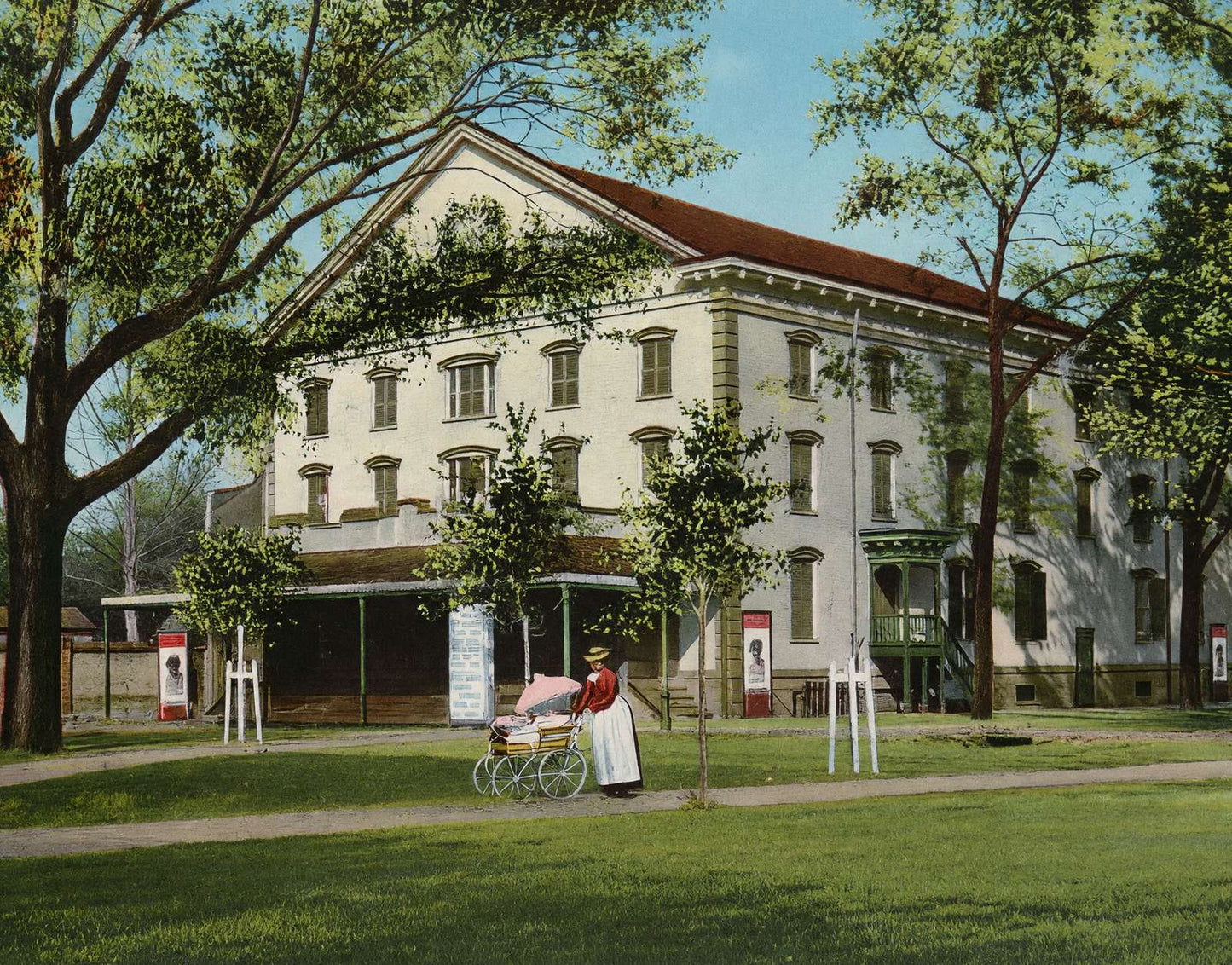 Old Savannah Theatre in 1905 Vintage Print (7 Sizes) - High Quality