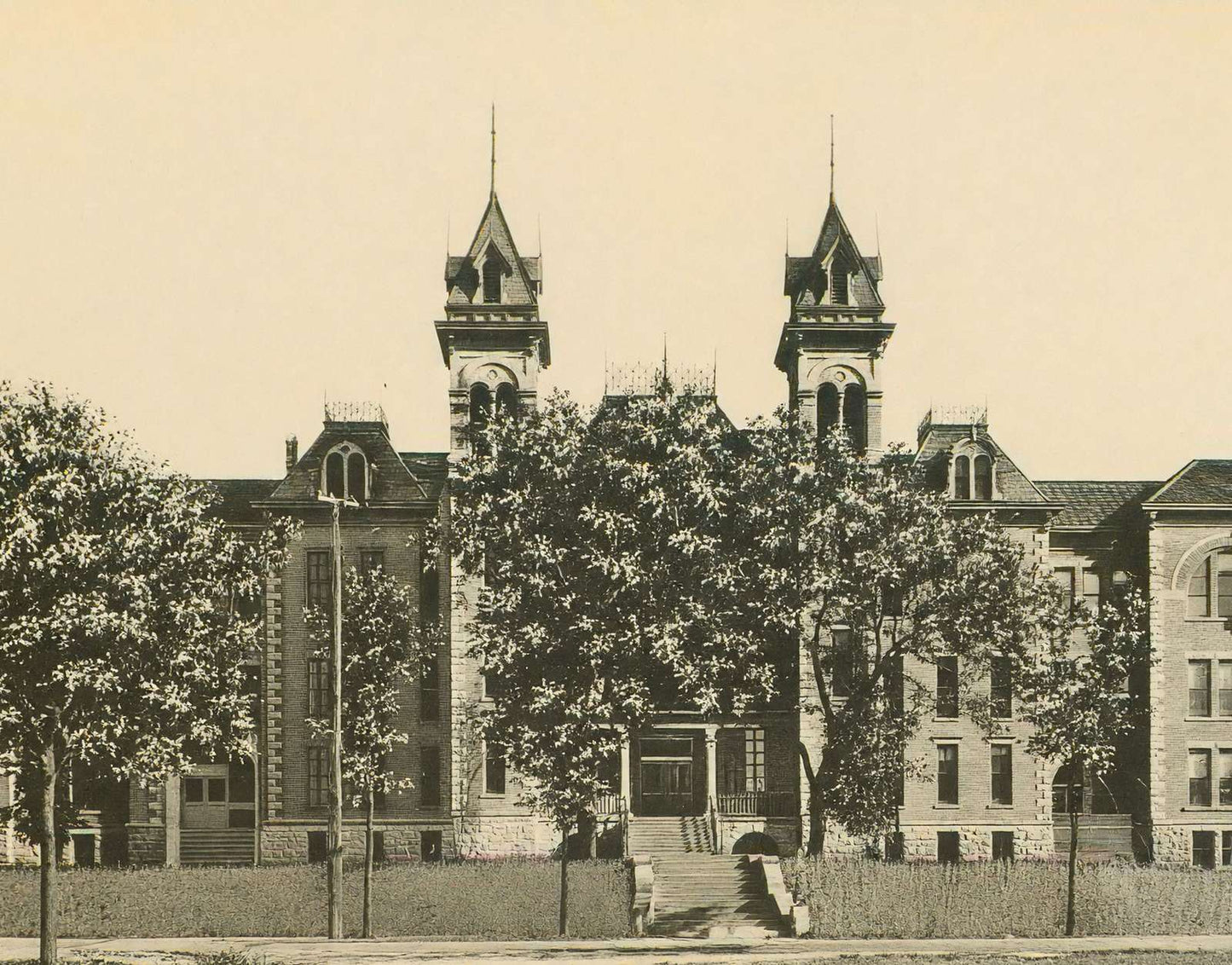 State Normal School Mankato MN in 1907 Vintage Print (7 Sizes) - Premium Print