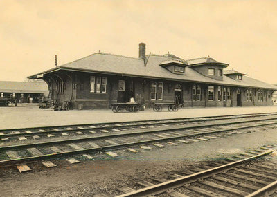 T&no Railroad Station Beaumont 1907 Vintage Print (7 Sizes) - Premium Print