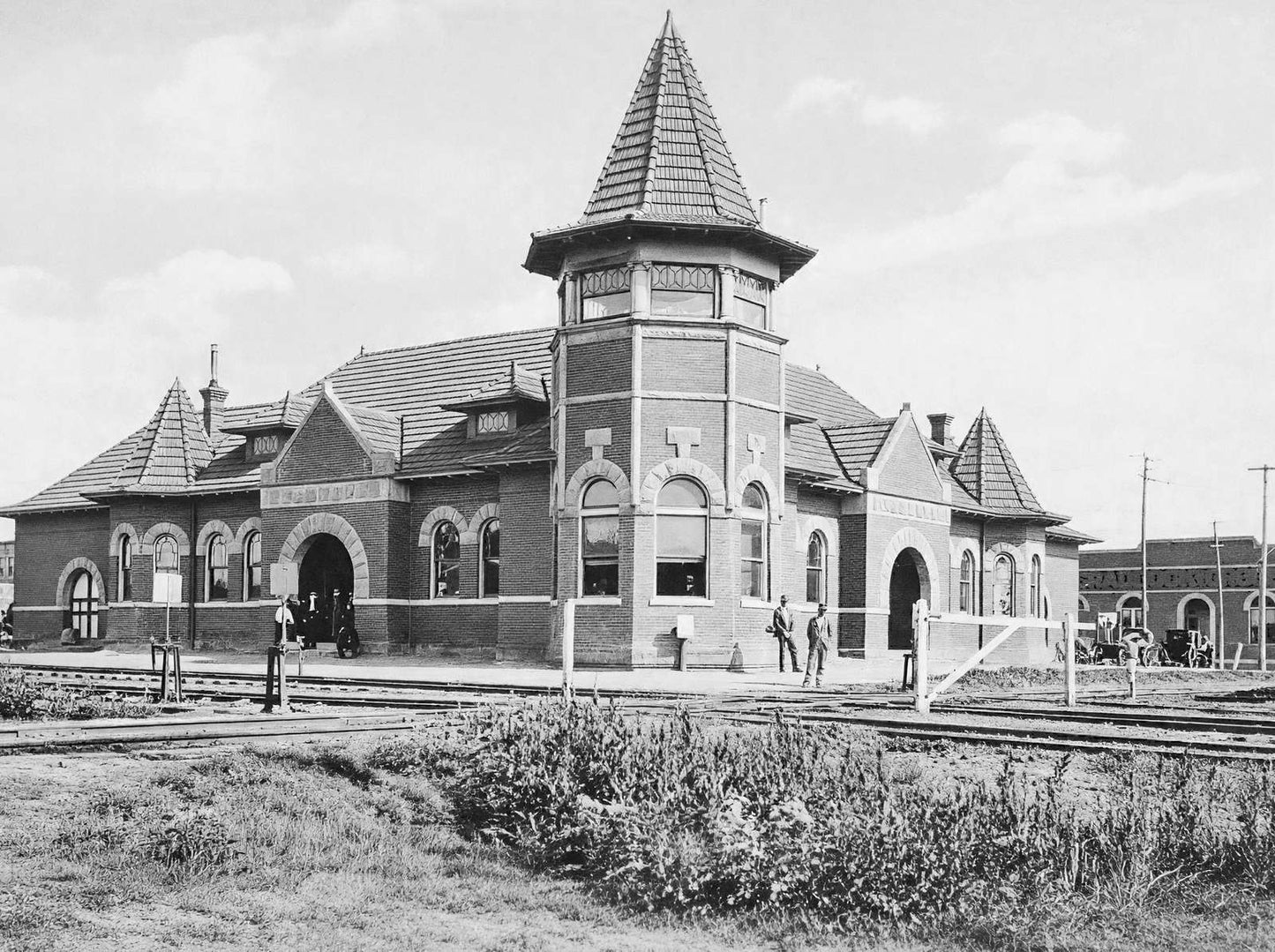 Union Station Terrell Texas in 1907 Vintage Print (7 Sizes) - Archival Paper