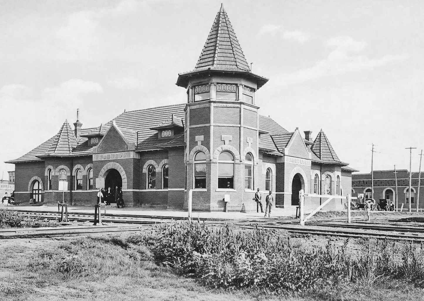 Union Station Terrell Texas in 1907 Vintage Print (7 Sizes) - Archival Paper