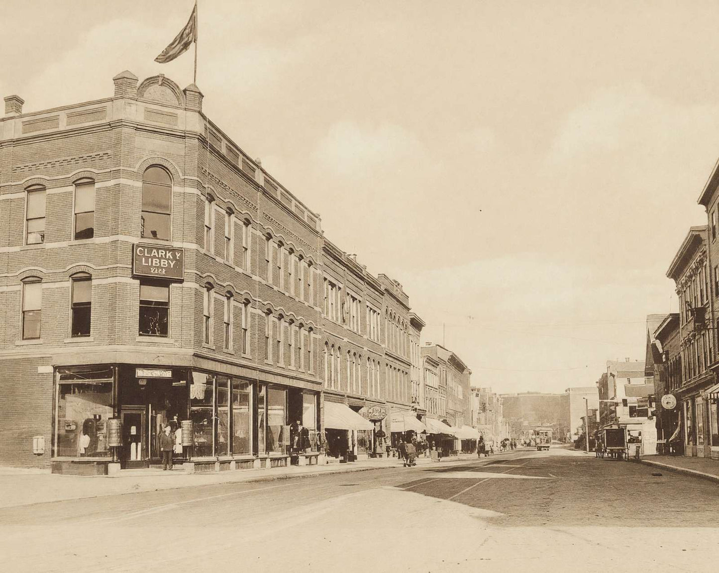 Main Street Looking North