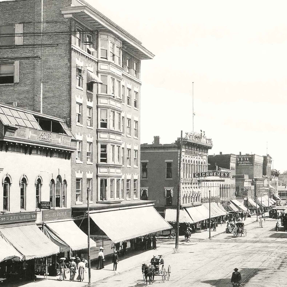 West State Street Rockford Illinois in 1904 Vintage Photo (7 Sizes) - Retouched