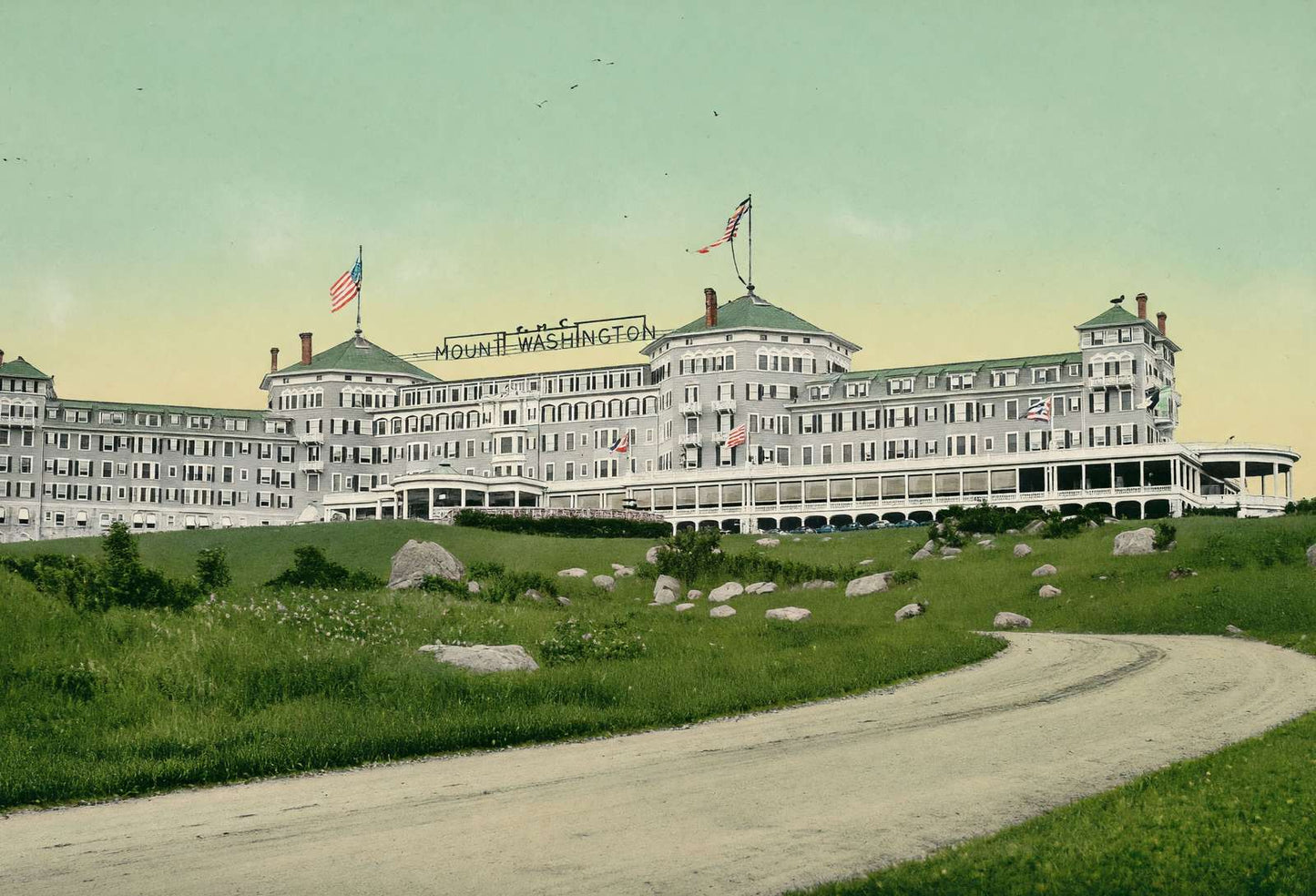 White Mountains Mount Washington Hotel in 1907 Vintage Print (7 Sizes)
