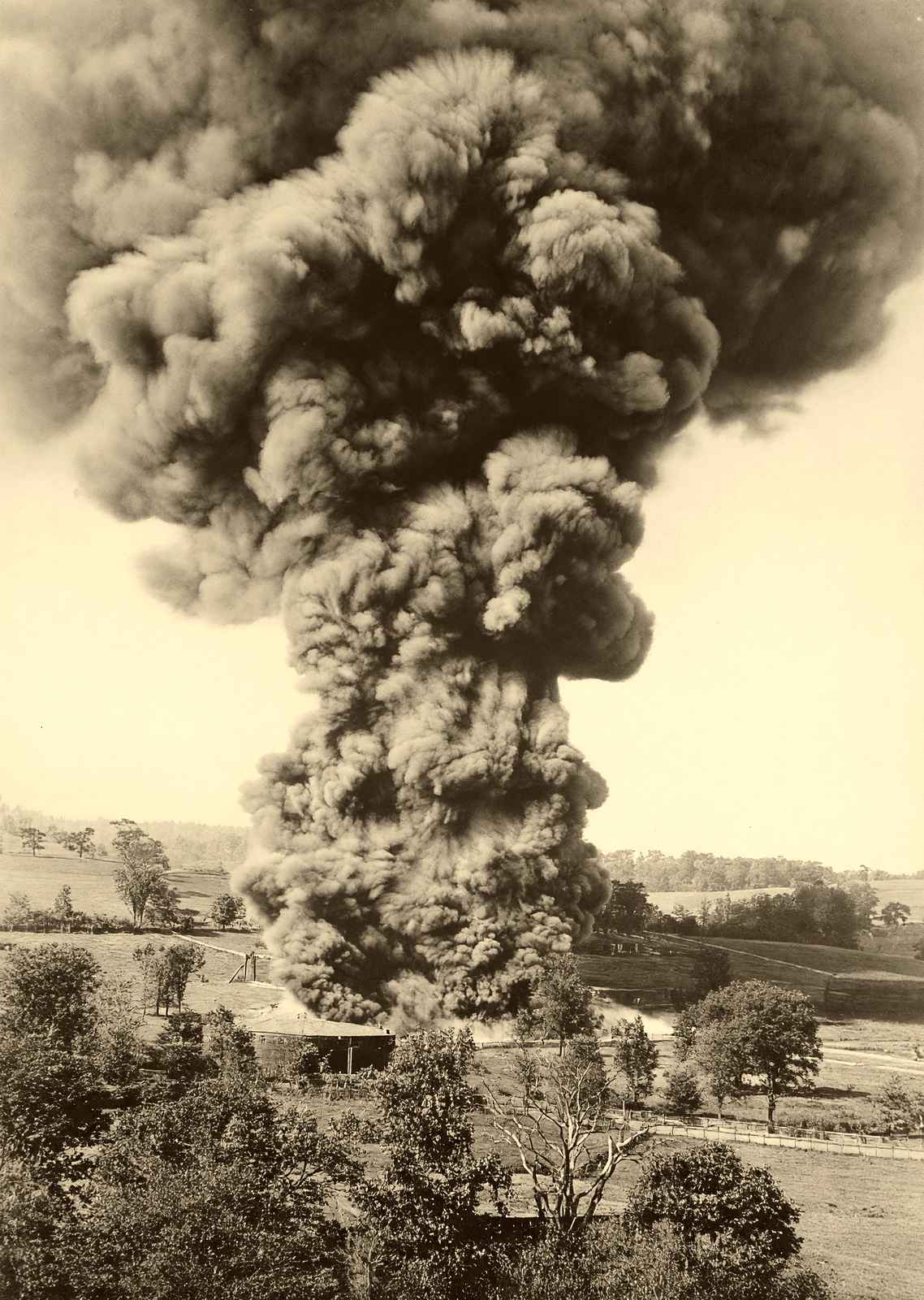 30,000-Barrel Oil Tank Fire, Washington Co PA vintage photo print