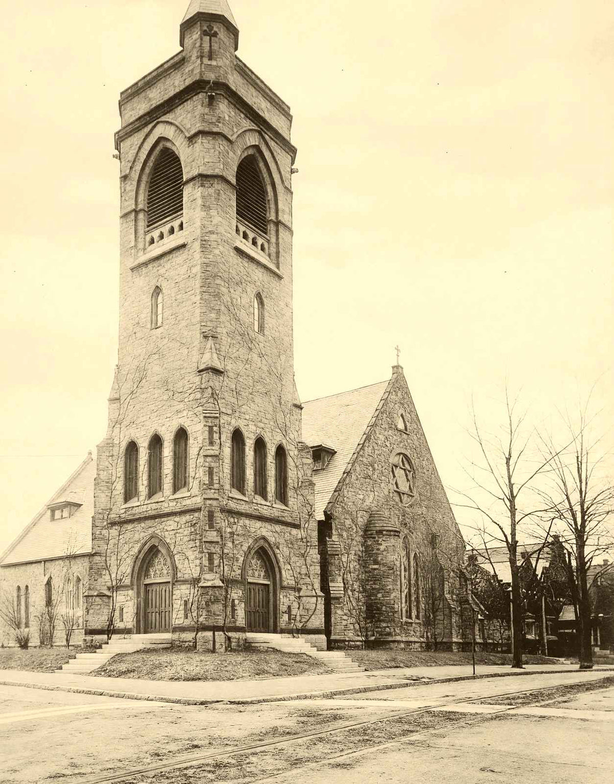 Church of the Holy Trinity, West Chester 1905 vintage print