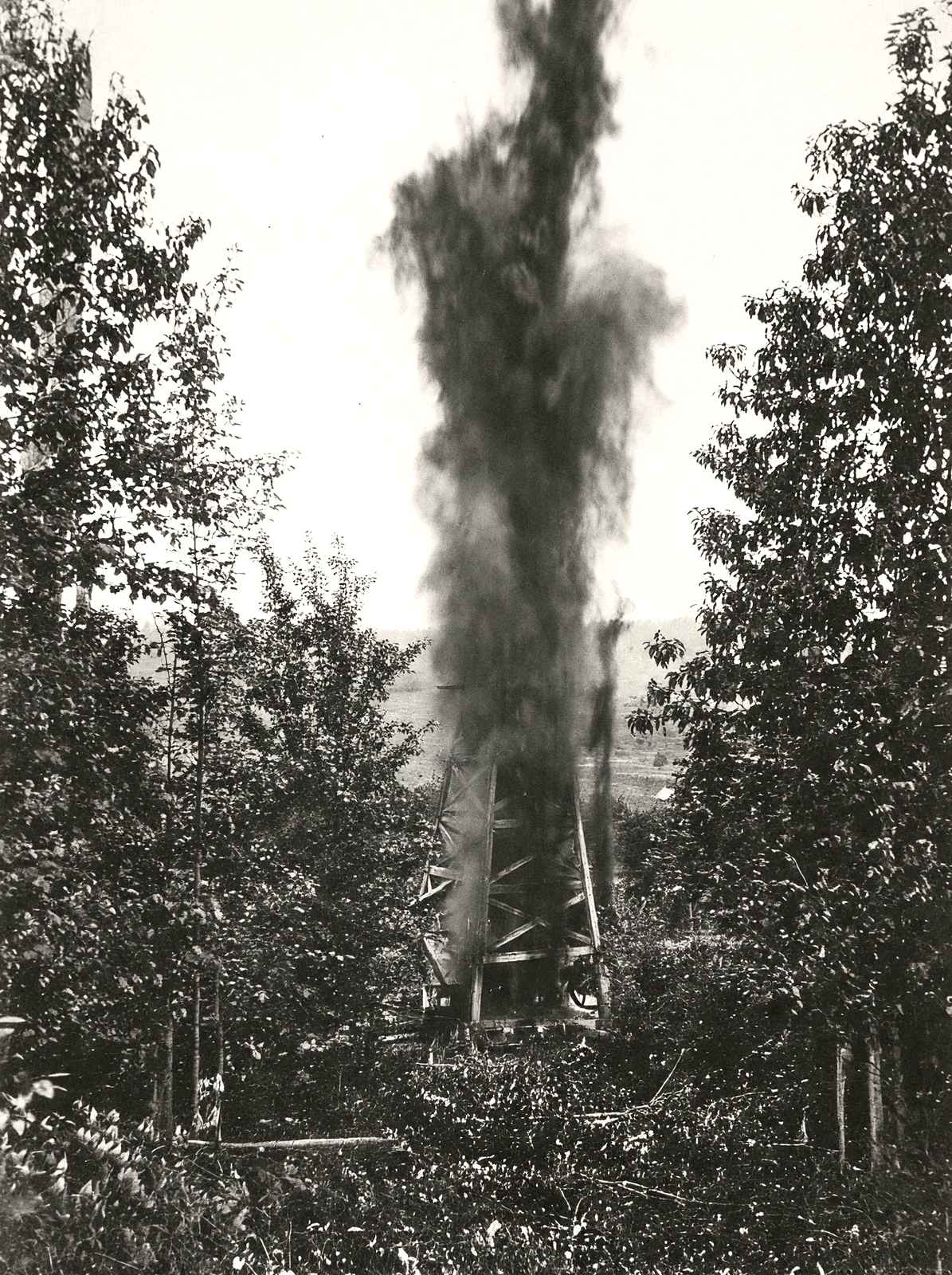 Torpedoing an Oil Well, Bradford PA in 1904 vintage photo print