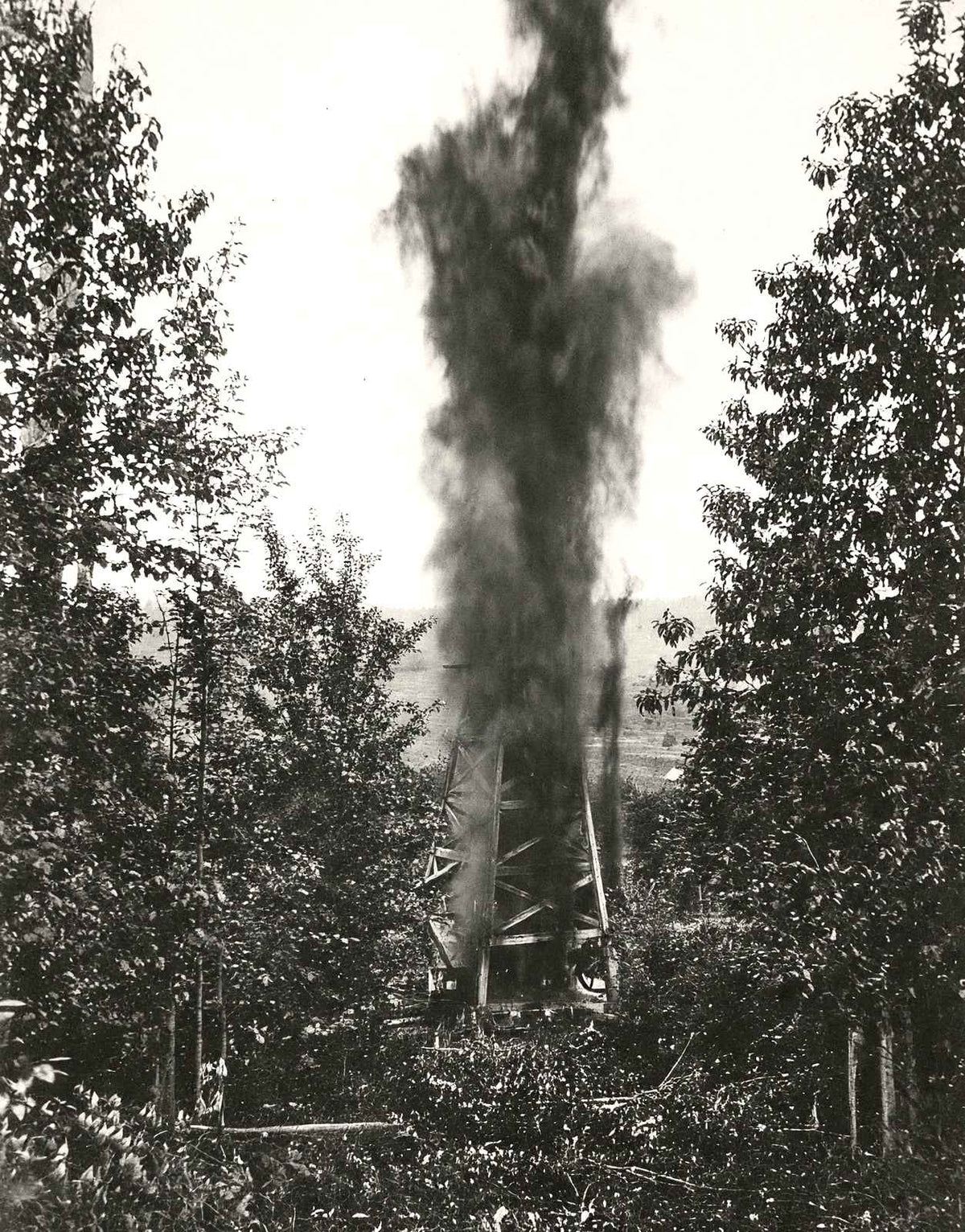 Torpedoing an Oil Well, Bradford PA in 1904 vintage photo print