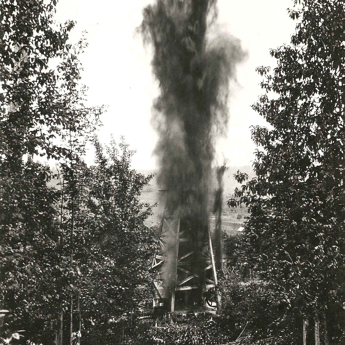 Torpedoing an Oil Well, Bradford PA in 1904 vintage photo print