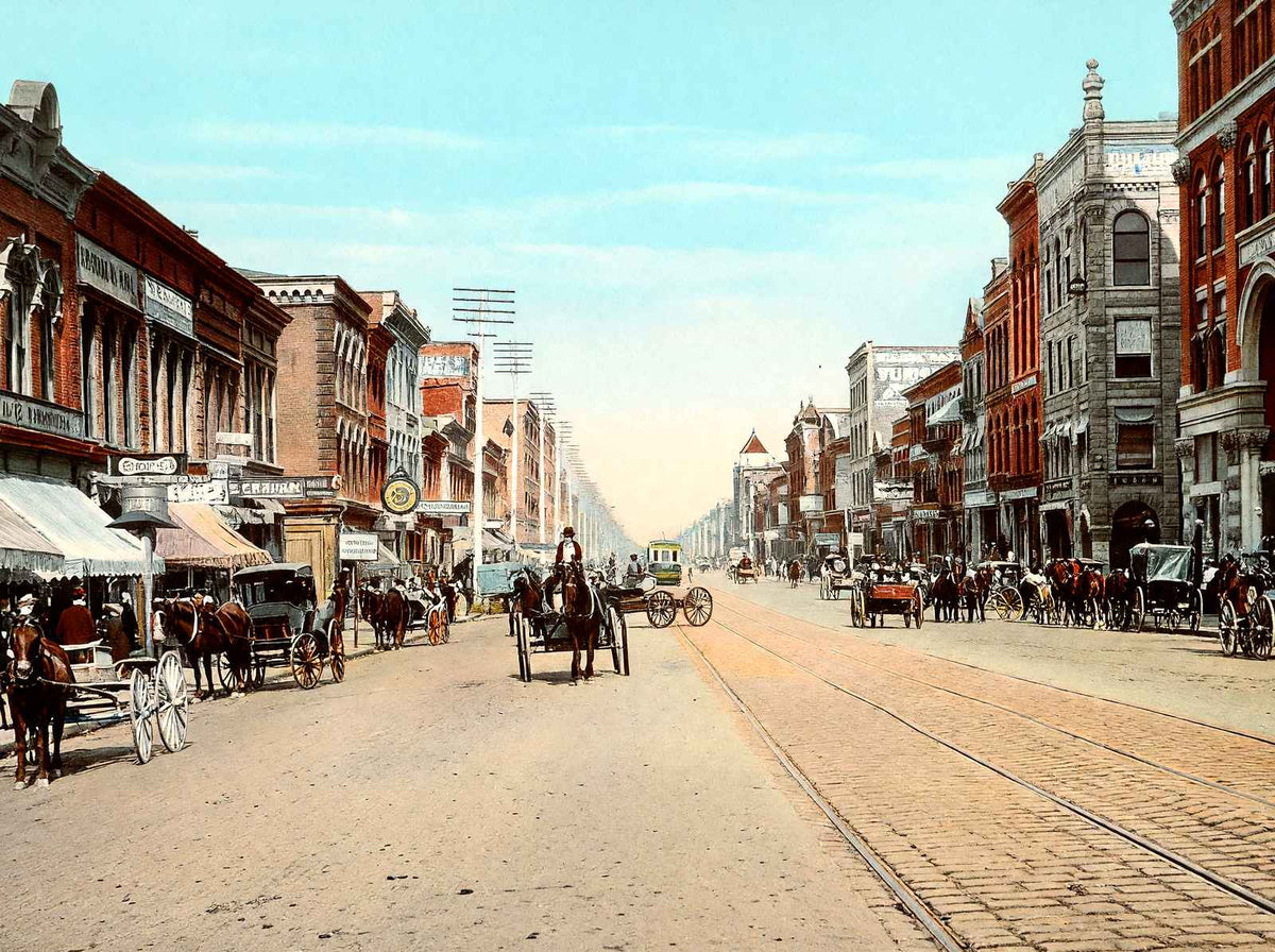 Market Street, Chattanooga, TN in 1905 vintage print