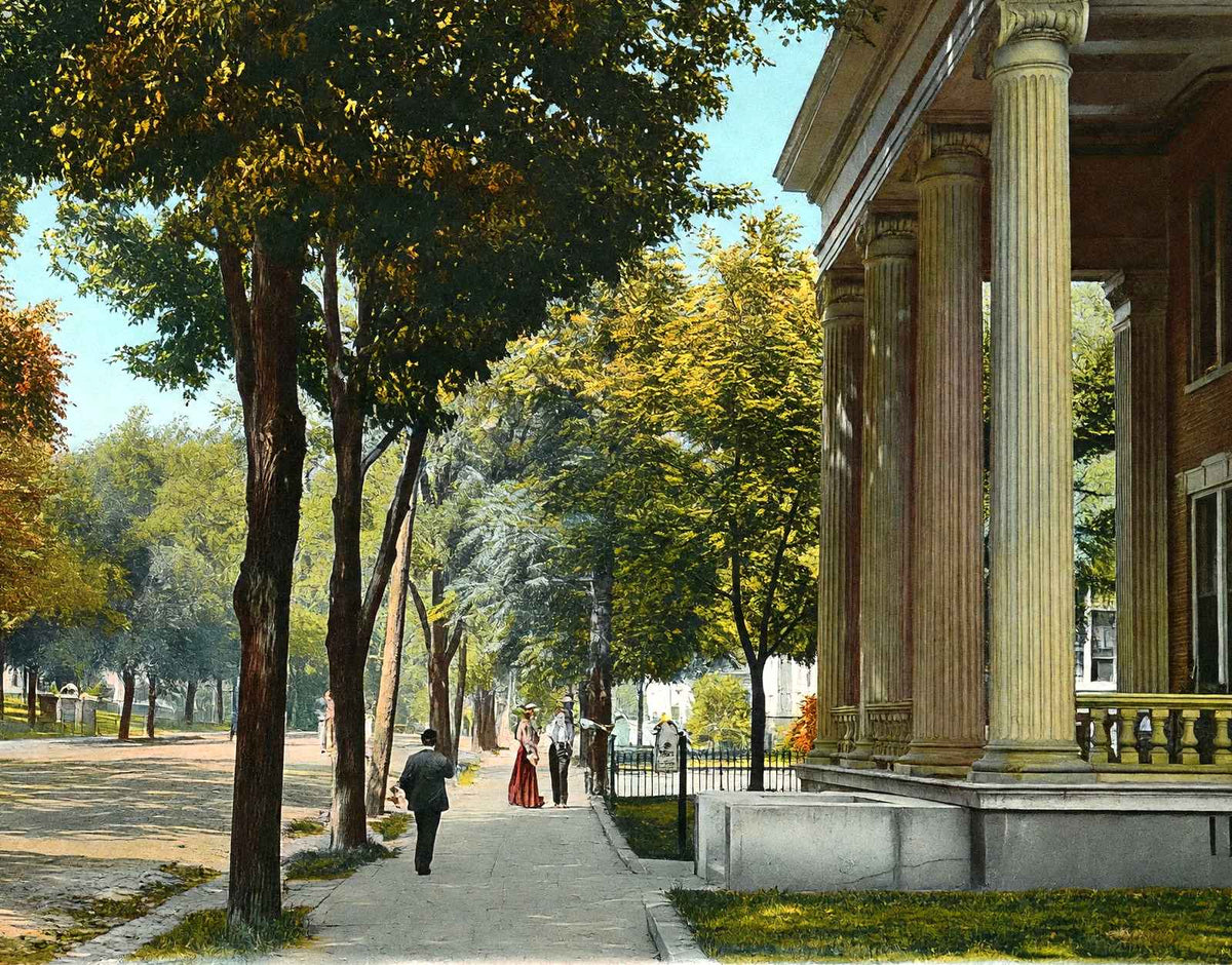 Main Avenue, Knoxville, TN in 1907 vintage print