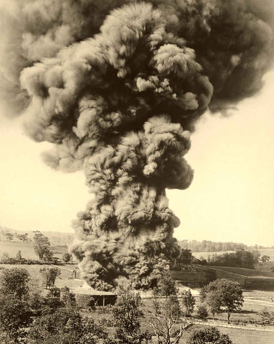 30,000-Barrel Oil Tank Fire, Washington Co PA vintage photo print