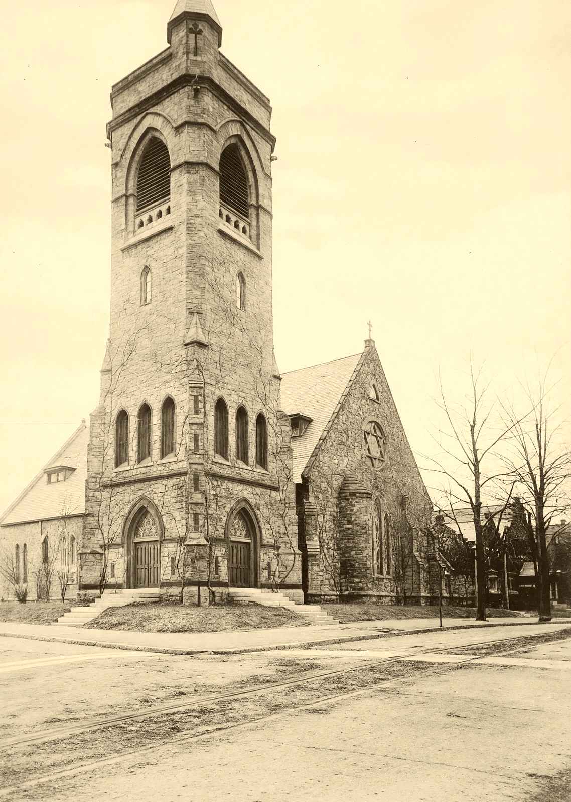 Church of the Holy Trinity, West Chester 1905 vintage print