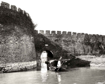 Chang-Su Watergate, China vintage photo print