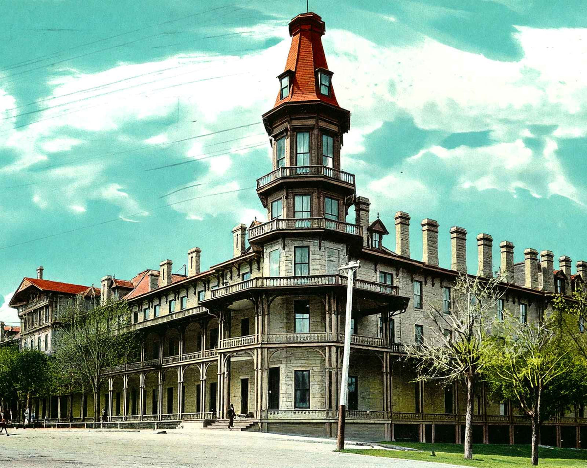 Fountain Spring House, Waukesha, WI in 1906 vintage print