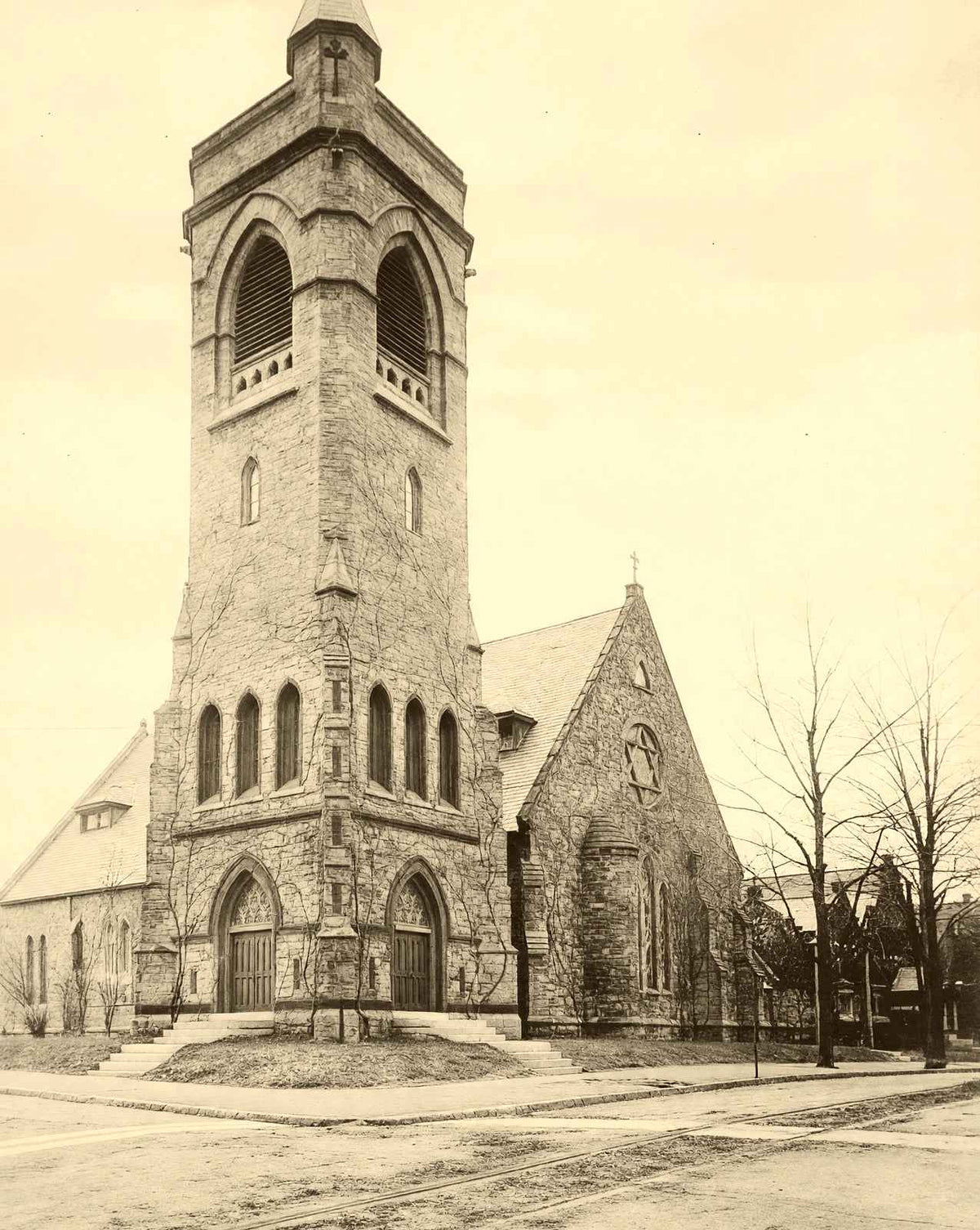 Church of the Holy Trinity, West Chester 1905 vintage print